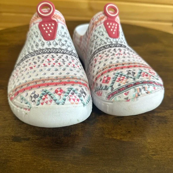 Womens Slides Sandals Size 5/6 Bobbie Brooks - Picture 1 of 10